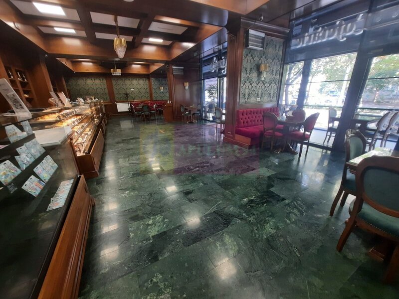 Inchiriere spatiu comercial in zona Dristor-Rm Vilcea