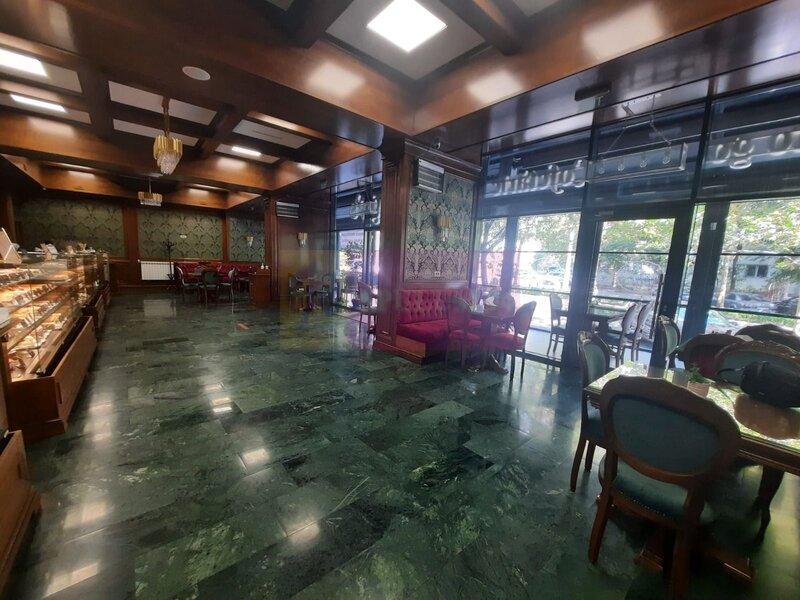 Inchiriere spatiu comercial in zona Dristor-Rm Vilcea